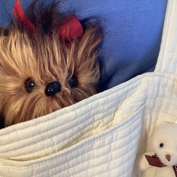 Small Pet Carrier Quilted Dog Cat Sling Bag - Picture 8 of 9